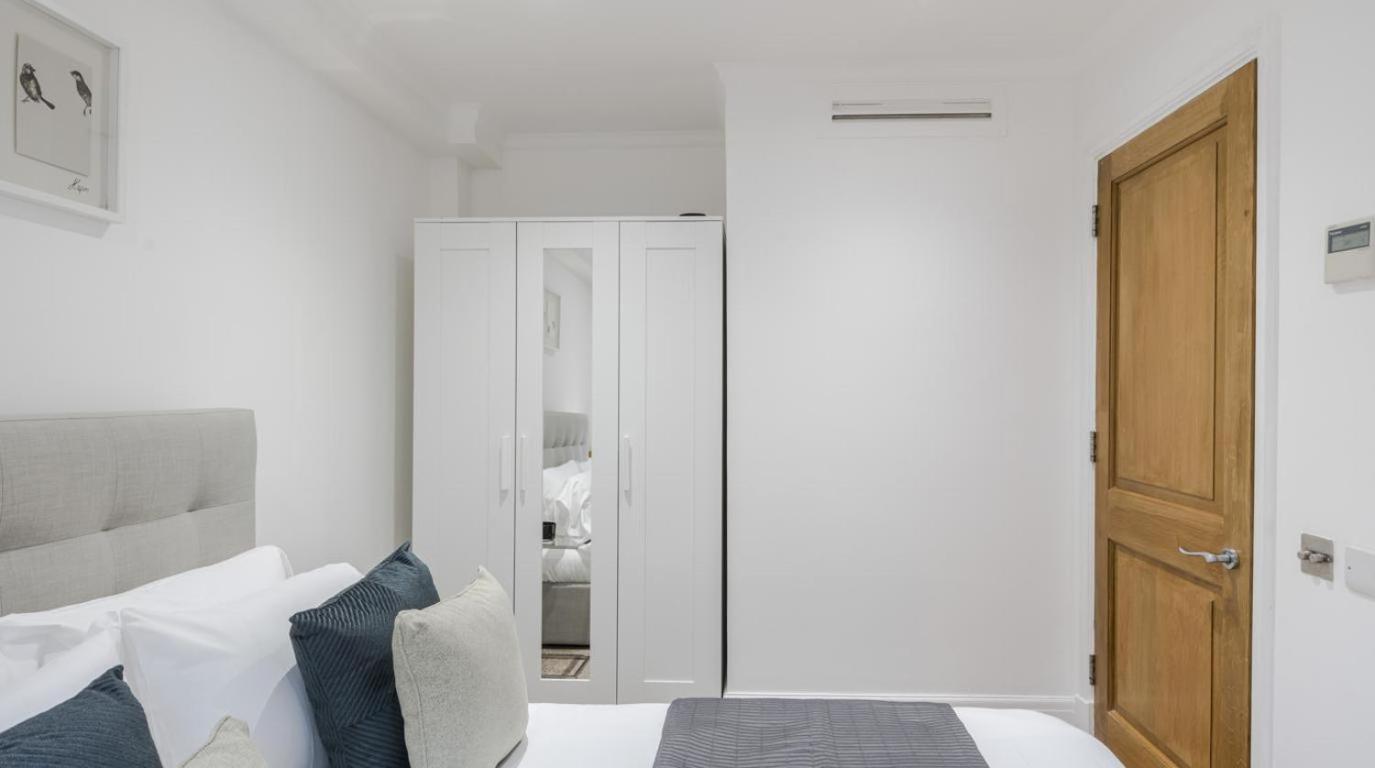 Closetoharrods - Closetohydepark - Washer&dryer